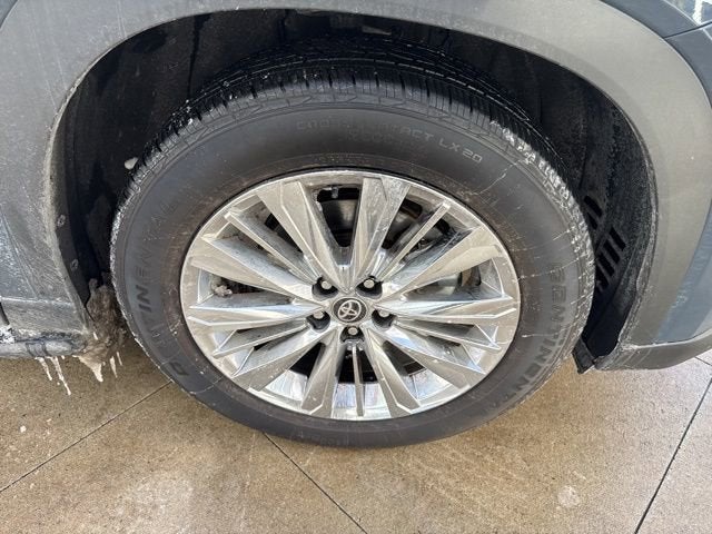 2025 Toyota Grand Highlander Platinum AWD