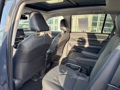 2025 Toyota Grand Highlander Platinum AWD