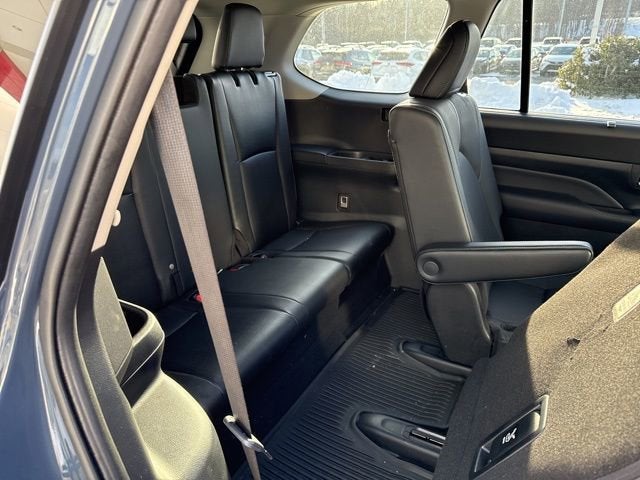 2025 Toyota Grand Highlander Platinum AWD