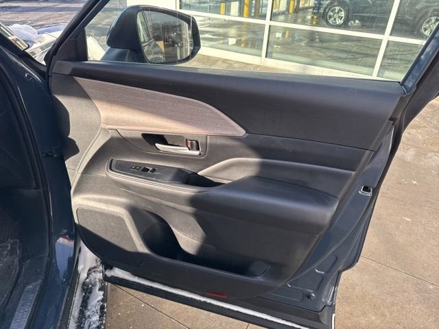 2025 Toyota Grand Highlander Platinum AWD