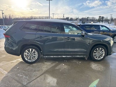2025 Toyota Grand Highlander Platinum AWD