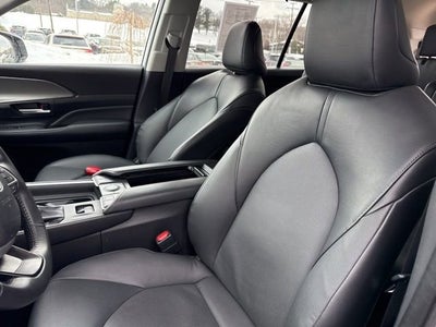 2025 Toyota Grand Highlander XLE AWD