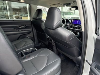 2025 Toyota Grand Highlander XLE AWD