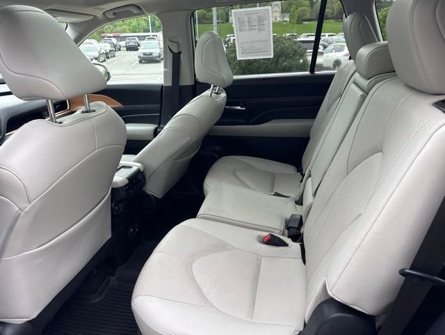 2024 Toyota Grand Highlander Limited AWD