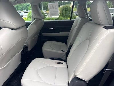 2024 Toyota Grand Highlander XLE AWD