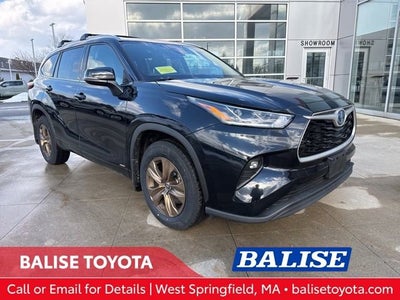 2022 Toyota Highlander Hybrid Hybrid Bronze Edition AWD