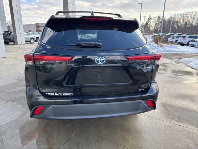 2022 Toyota Highlander Hybrid Hybrid Bronze Edition AWD