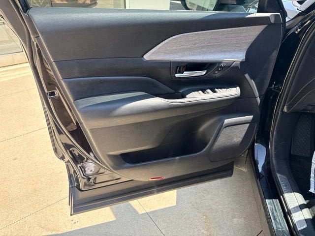 2025 Toyota Grand Highlander Hybrid Base