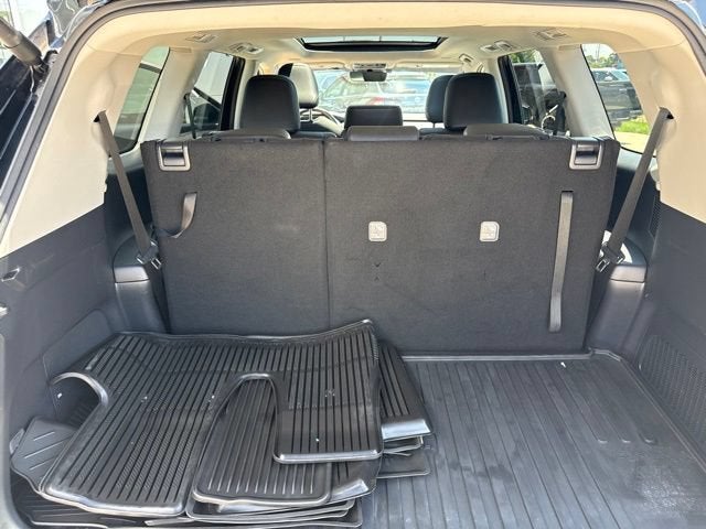 2025 Toyota Grand Highlander Hybrid Base