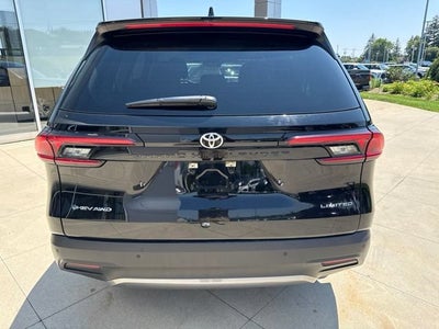 2025 Toyota Grand Highlander Hybrid Base