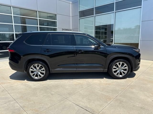 2025 Toyota Grand Highlander Hybrid Base