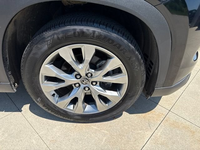 2025 Toyota Grand Highlander Hybrid Base