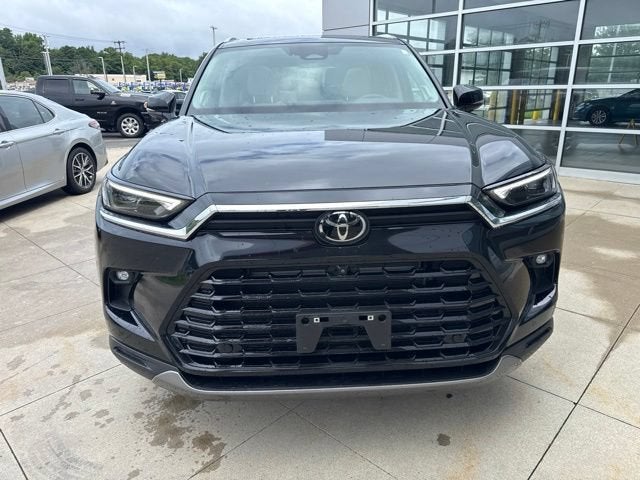 2025 Toyota Grand Highlander Hybrid Base