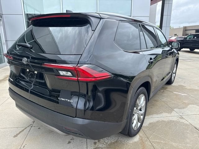 2025 Toyota Grand Highlander Hybrid Base