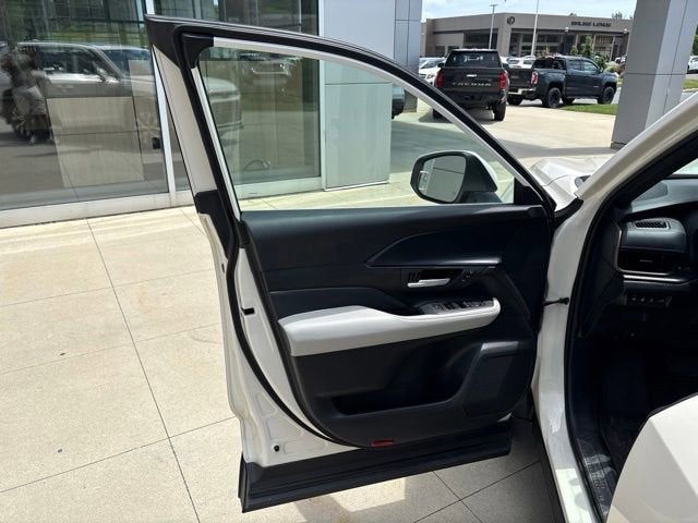 2024 Toyota Grand Highlander Hybrid Base