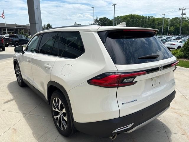 2024 Toyota Grand Highlander Hybrid Base