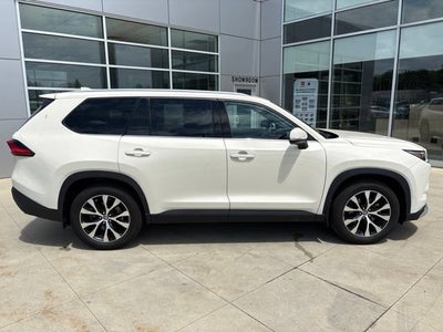2024 Toyota Grand Highlander Hybrid Base