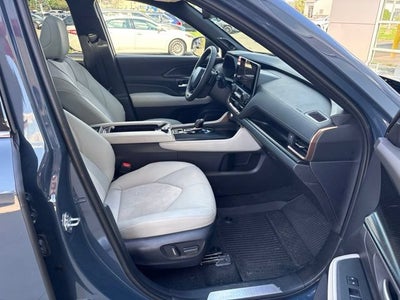 2026 Toyota Grand Highlander Hybrid Base