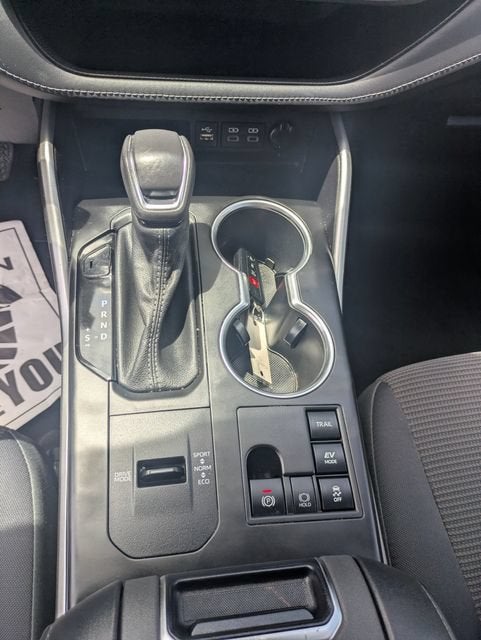 2023 Toyota Highlander Hybrid Hybrid LE AWD