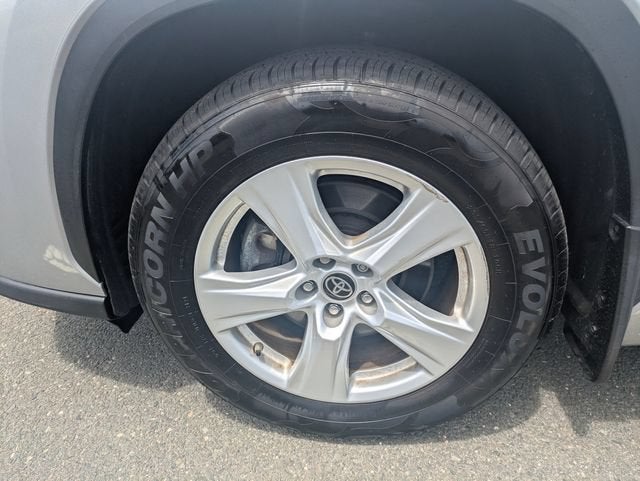2023 Toyota Highlander Hybrid Hybrid LE AWD