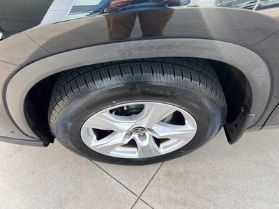 2021 Toyota Highlander LE AWD