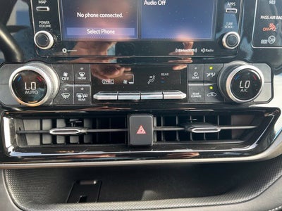 2021 Toyota Highlander LE AWD