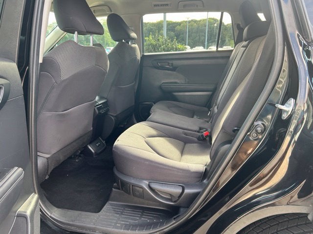 2021 Toyota Highlander LE AWD