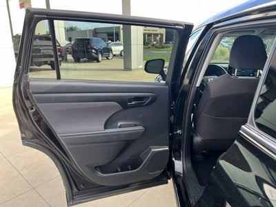 2021 Toyota Highlander LE AWD