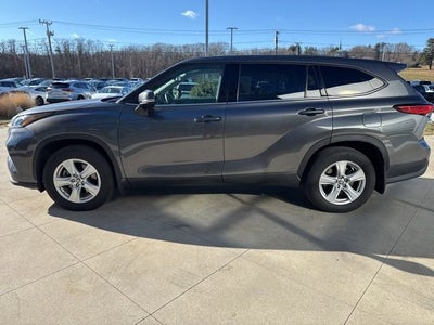 2022 Toyota Highlander LE AWD