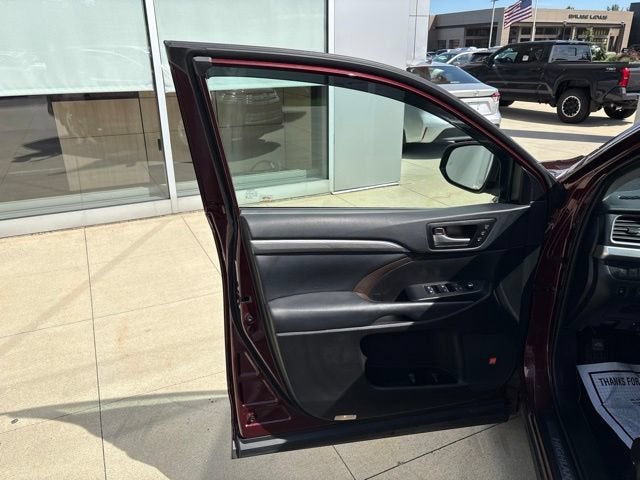 2019 Toyota Highlander Hybrid Base