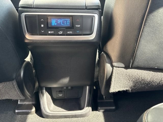 2019 Toyota Highlander Hybrid Base