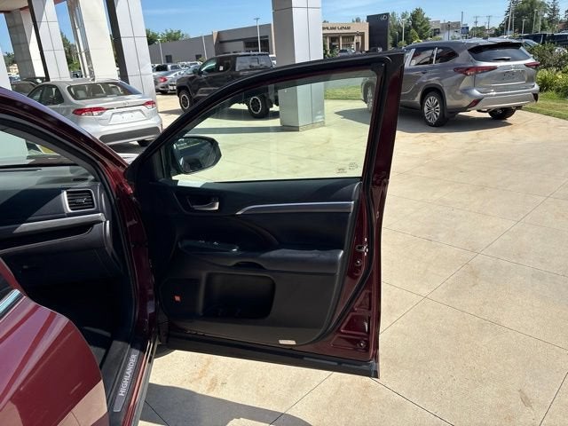 2019 Toyota Highlander Hybrid Base