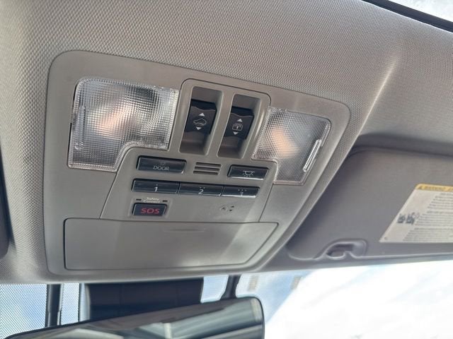 2017 Toyota Highlander Hybrid Base