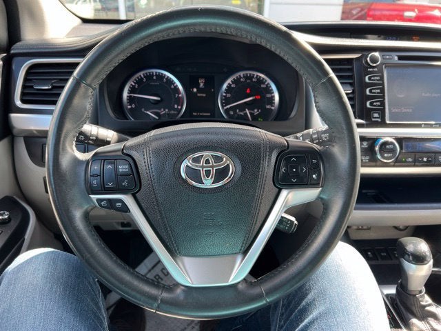 2016 Toyota Highlander AWD 4dr V6 Limited