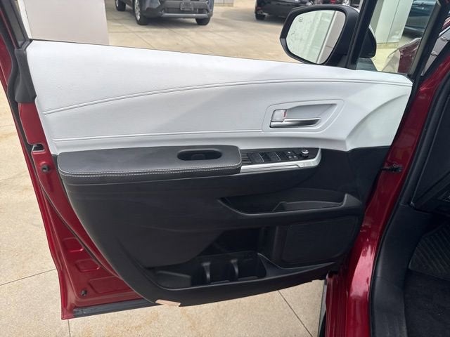 2025 Toyota Sienna XSE AWD 7-Passenger