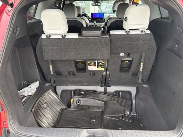2025 Toyota Sienna XSE AWD 7-Passenger