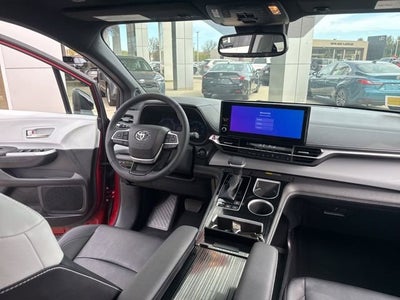 2025 Toyota Sienna XSE AWD 7-Passenger