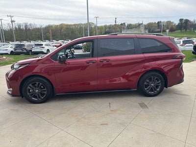 2025 Toyota Sienna XSE AWD 7-Passenger