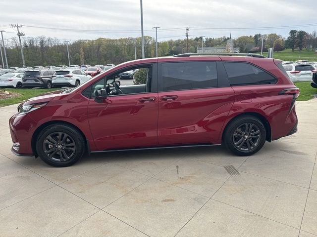 2025 Toyota Sienna XSE AWD 7-Passenger