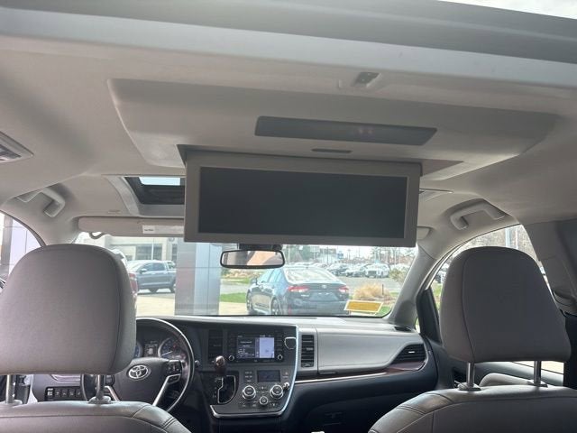 2019 Toyota Sienna Limited Premium AWD 7-Passenger