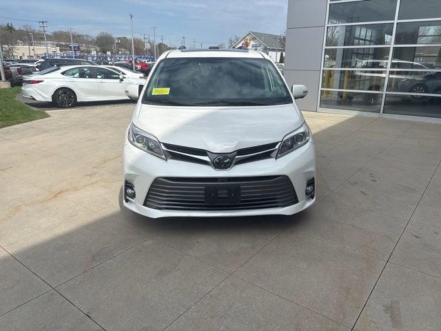 2019 Toyota Sienna Limited Premium AWD 7-Passenger
