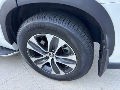 2021 Toyota Highlander XLE AWD