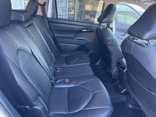 2021 Toyota Highlander XLE AWD