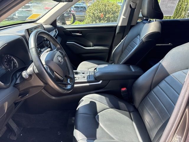 2021 Toyota Highlander XLE AWD