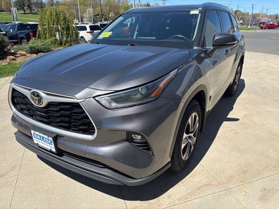 2021 Toyota Highlander XLE AWD