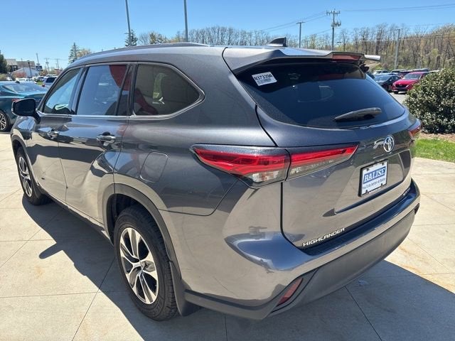 2021 Toyota Highlander XLE AWD
