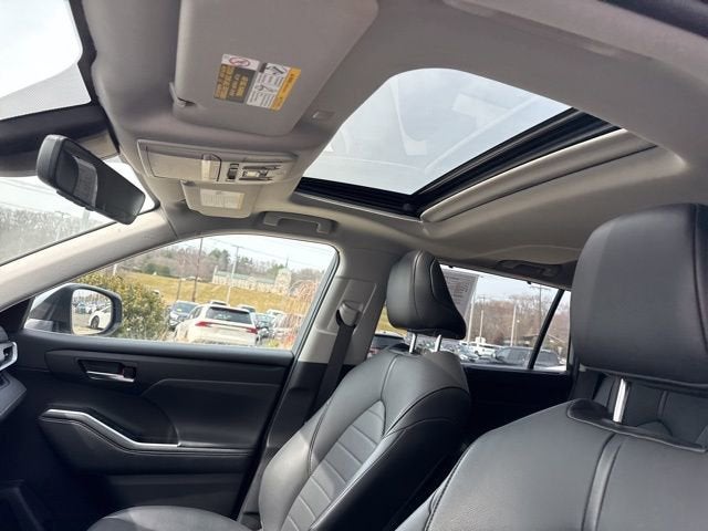 2021 Toyota Highlander XLE AWD