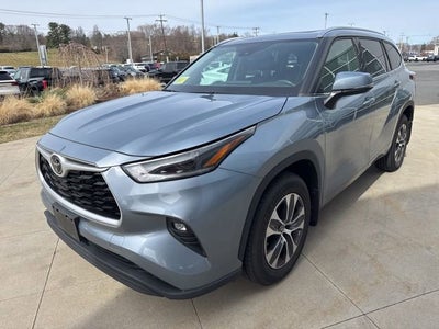 2021 Toyota Highlander XLE AWD