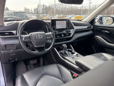 2021 Toyota Highlander XLE AWD