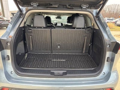 2021 Toyota Highlander XLE AWD